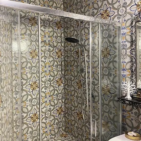 Emanuele Domus Apartment *