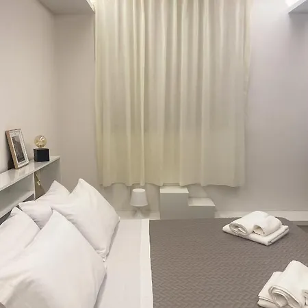 Apartment Emanuele Domus *
